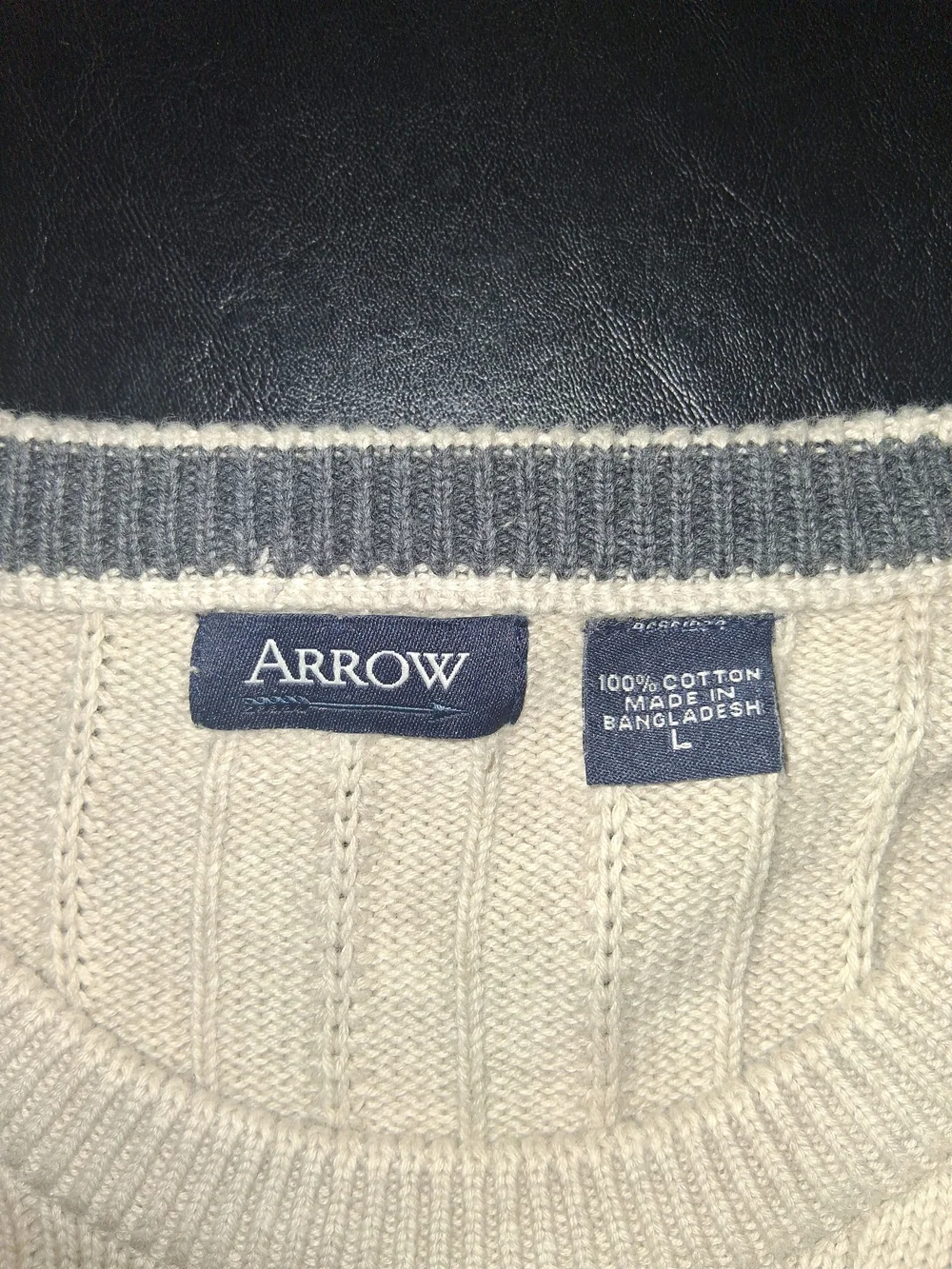 Arrow vintage ribbed